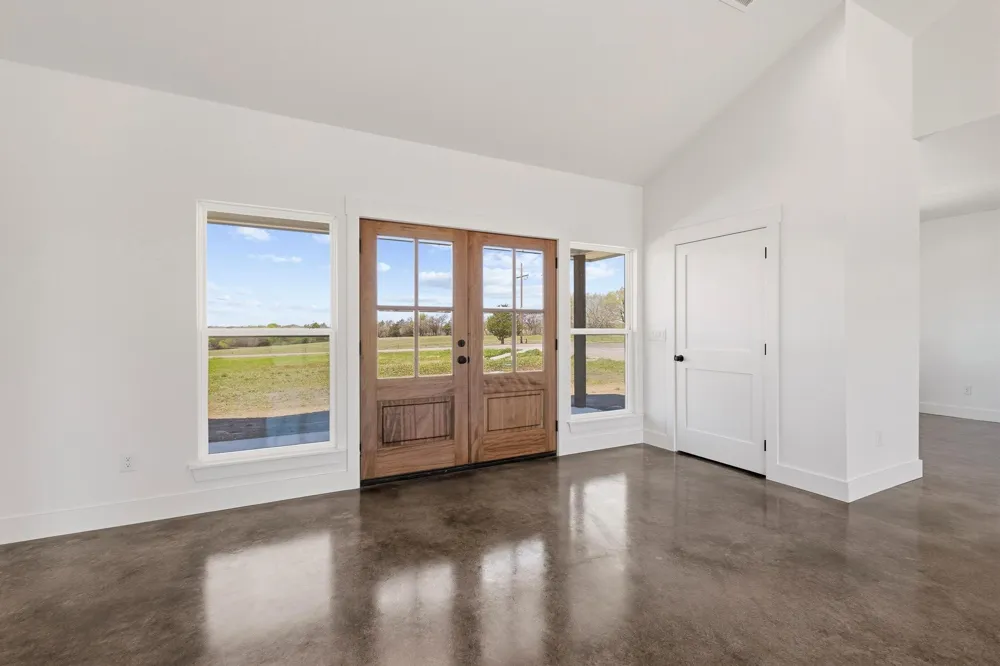 14457 E FM 1396 Windom, TX 75492
