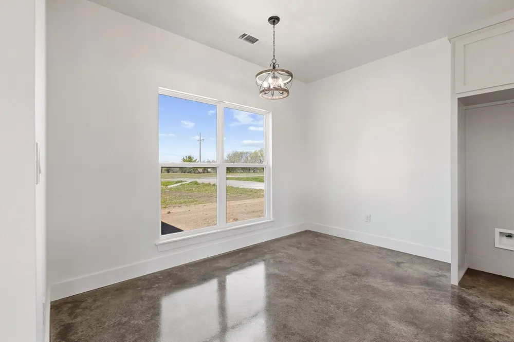 14457 E FM 1396 Windom, TX 75492