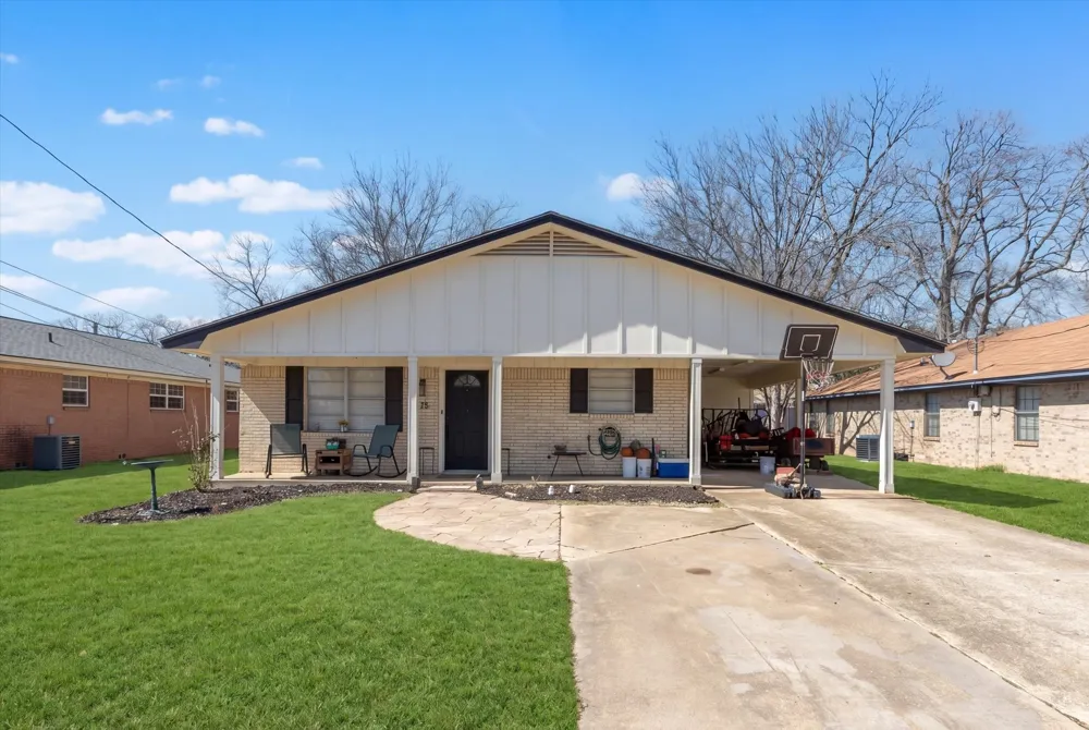 605 Florence Street Grand Saline, TX 75140