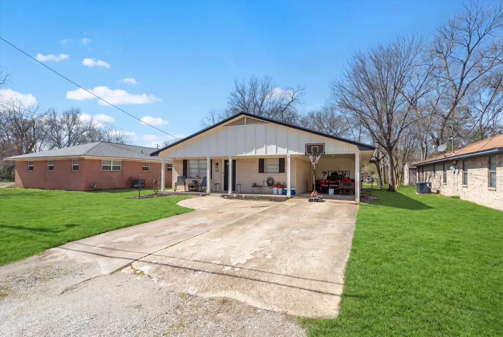 605 Florence Street Grand Saline, TX 75140
