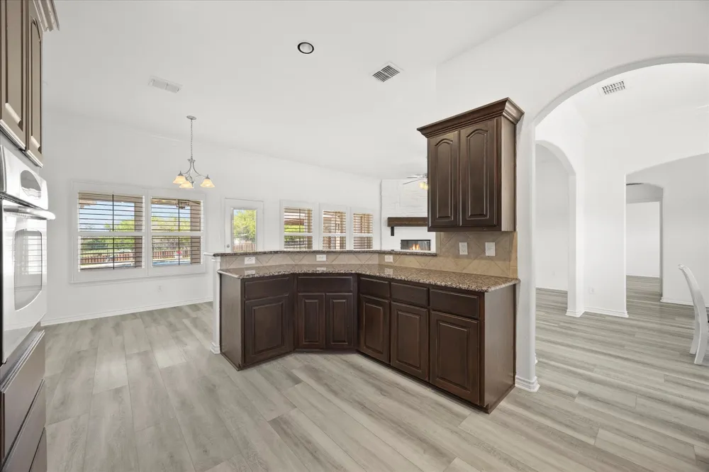 528 Hubbard Circle Nevada, TX 75173