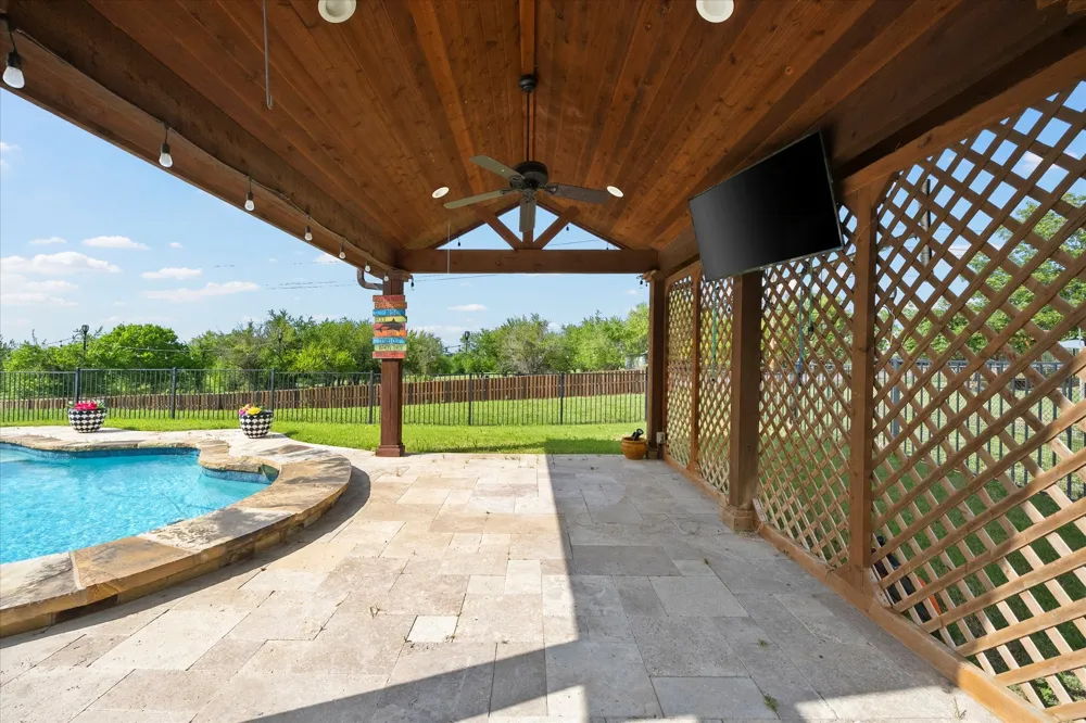 528 Hubbard Circle Nevada, TX 75173