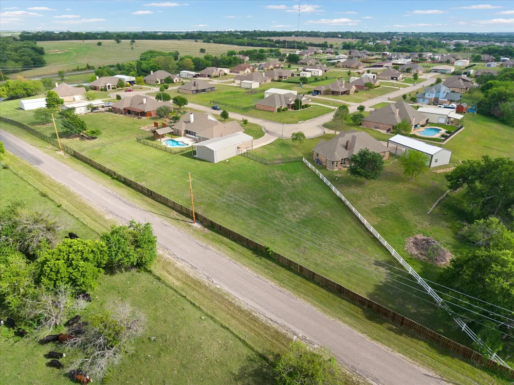 528 Hubbard Circle Nevada, TX 75173