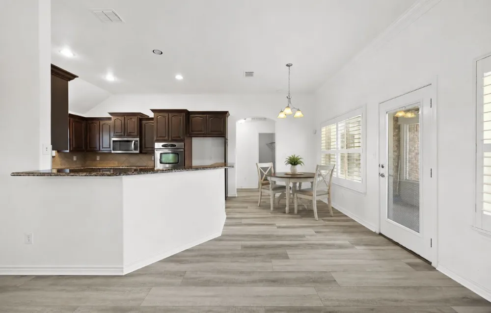 528 Hubbard Circle Nevada, TX 75173
