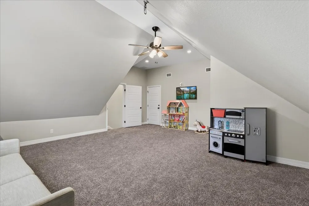 245 Autumn Wood Trail Gun Barrel City, TX 75156