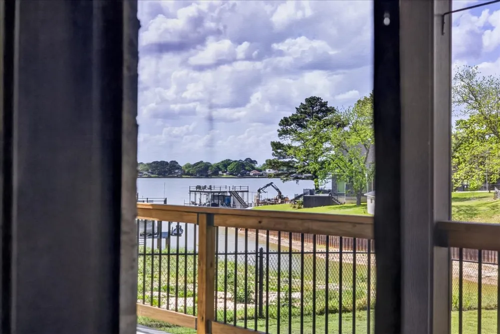 245 Autumn Wood Trail Gun Barrel City, TX 75156