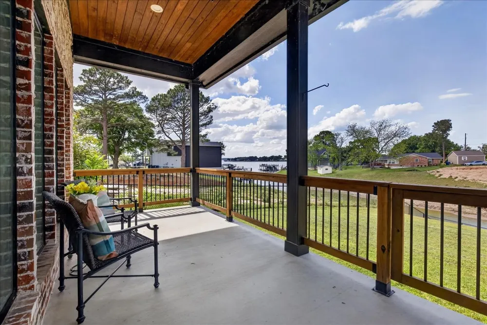 245 Autumn Wood Trail Gun Barrel City, TX 75156