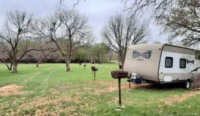 441 CR 433 Mullin, TX 76864