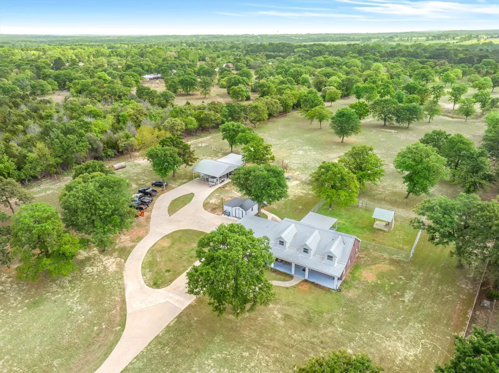 7700 County Road 3700 Athens, TX 75752