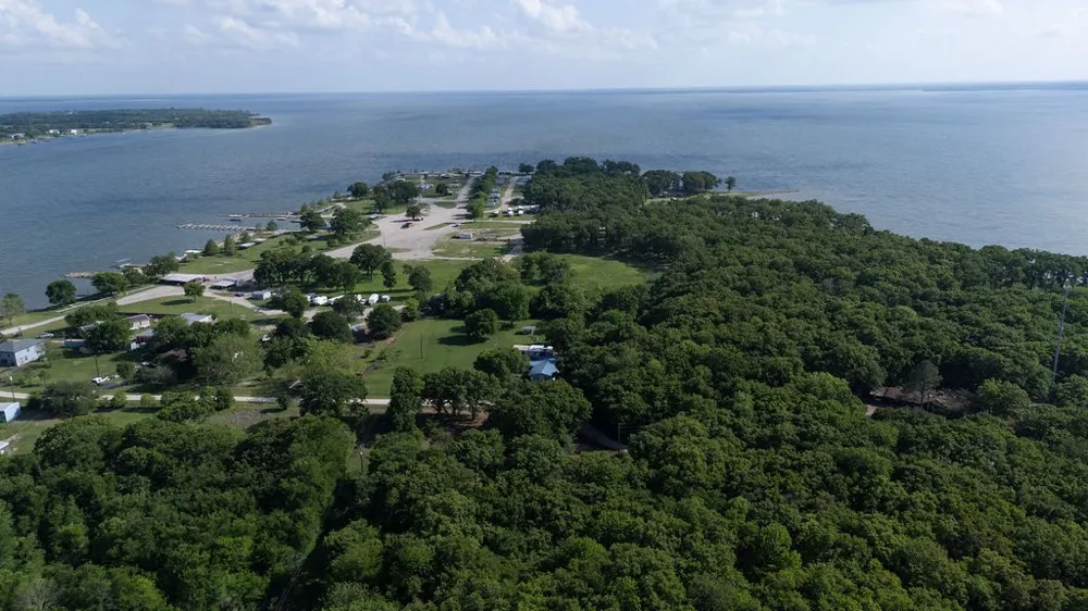 250 Skyview Point, TX 75472