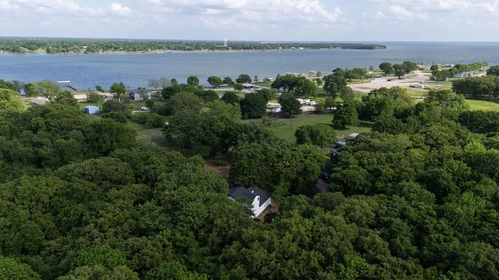250 Skyview Point, TX 75472