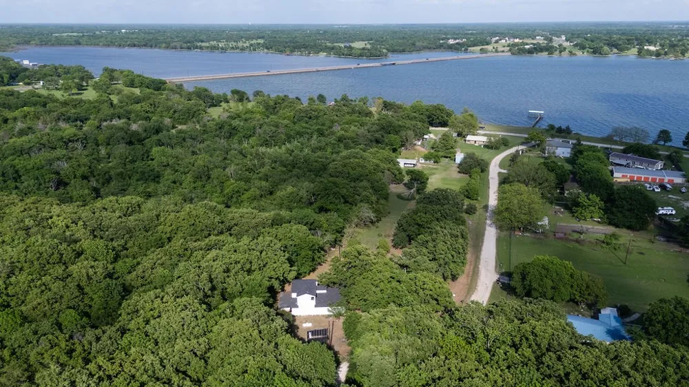 250 Skyview Point, TX 75472