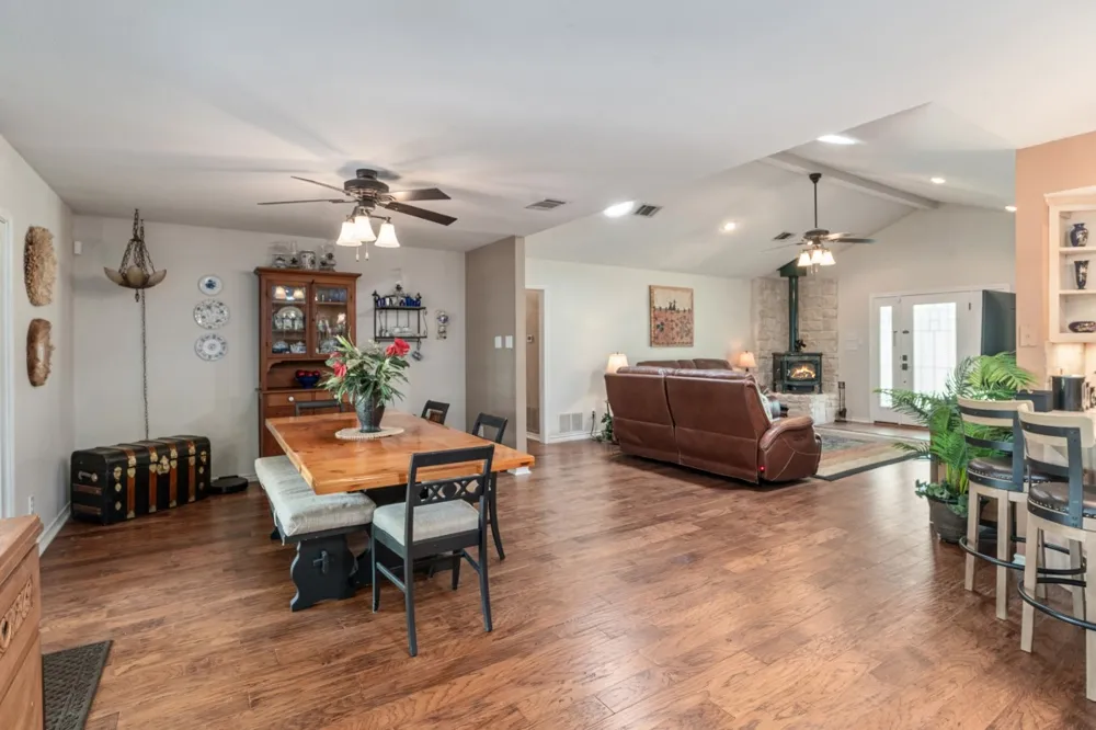 108 Forehand Drive Trinidad, TX 75163