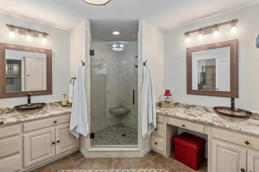 108 Forehand Drive Trinidad, TX 75163