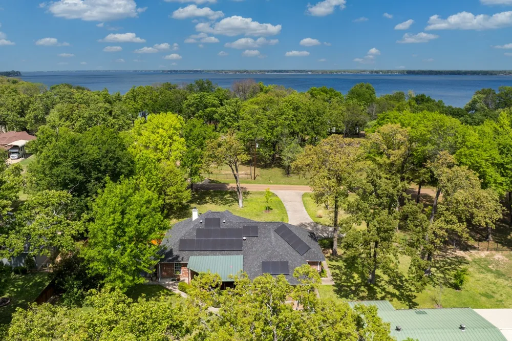 108 Forehand Drive Trinidad, TX 75163