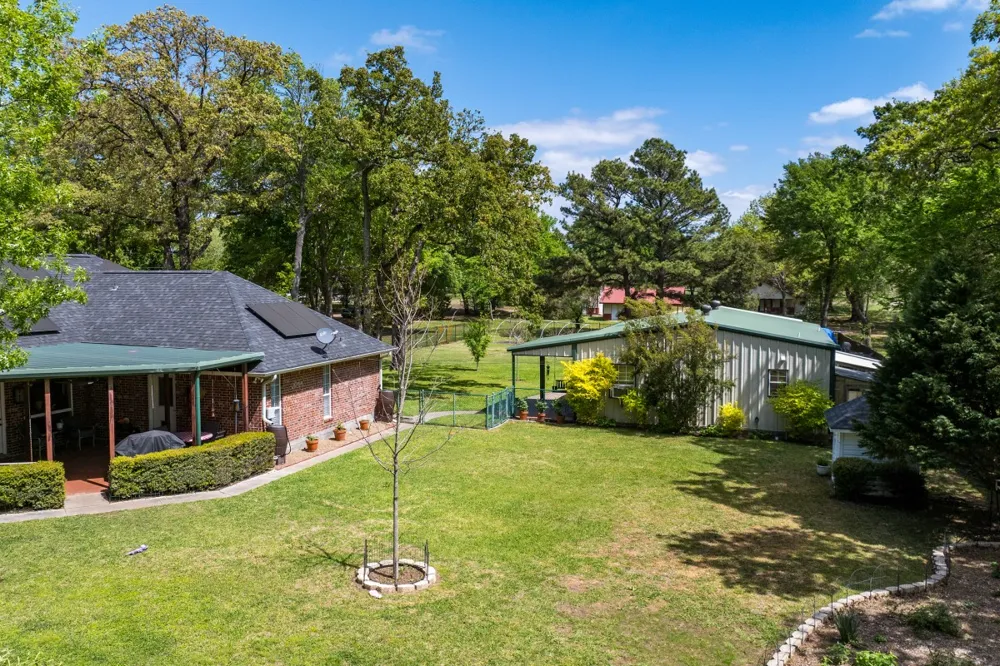 108 Forehand Drive Trinidad, TX 75163