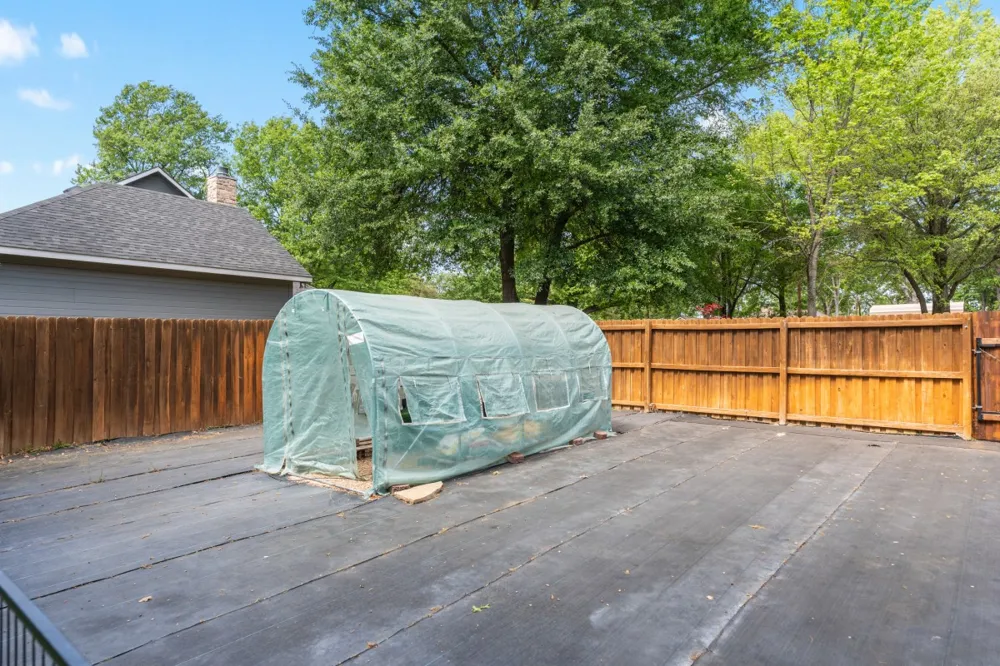 108 Forehand Drive Trinidad, TX 75163