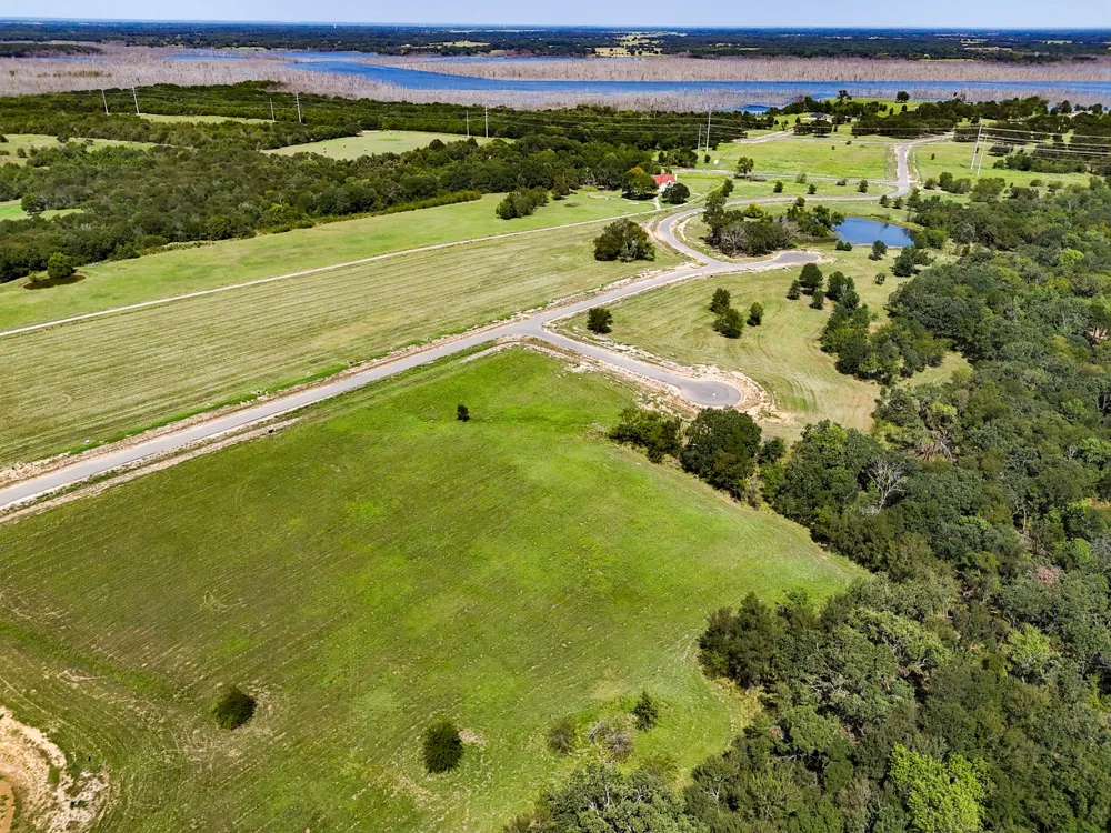 220 Diamond Point Dodd City, TX 75438