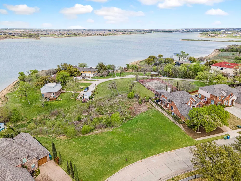 3800 Monterrey Circle The Colony, TX 75056