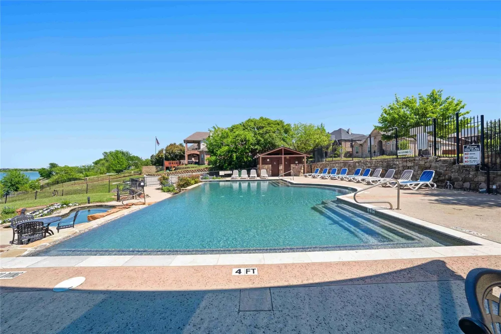 3800 Monterrey Circle The Colony, TX 75056