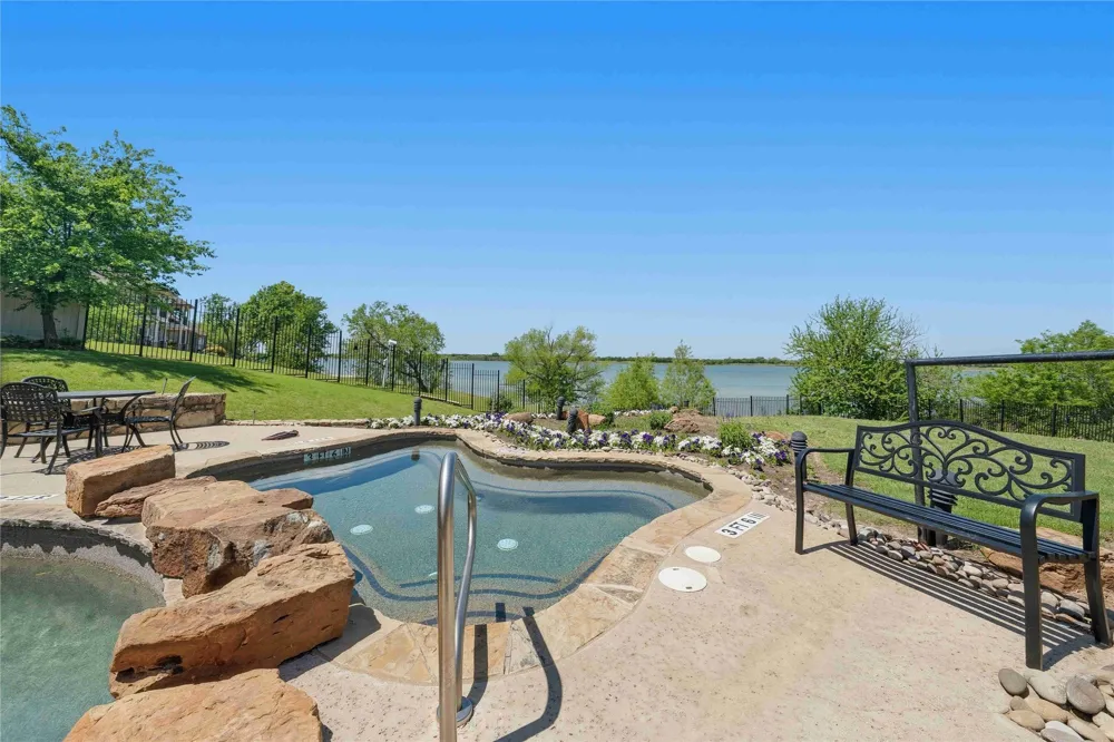 3800 Monterrey Circle The Colony, TX 75056