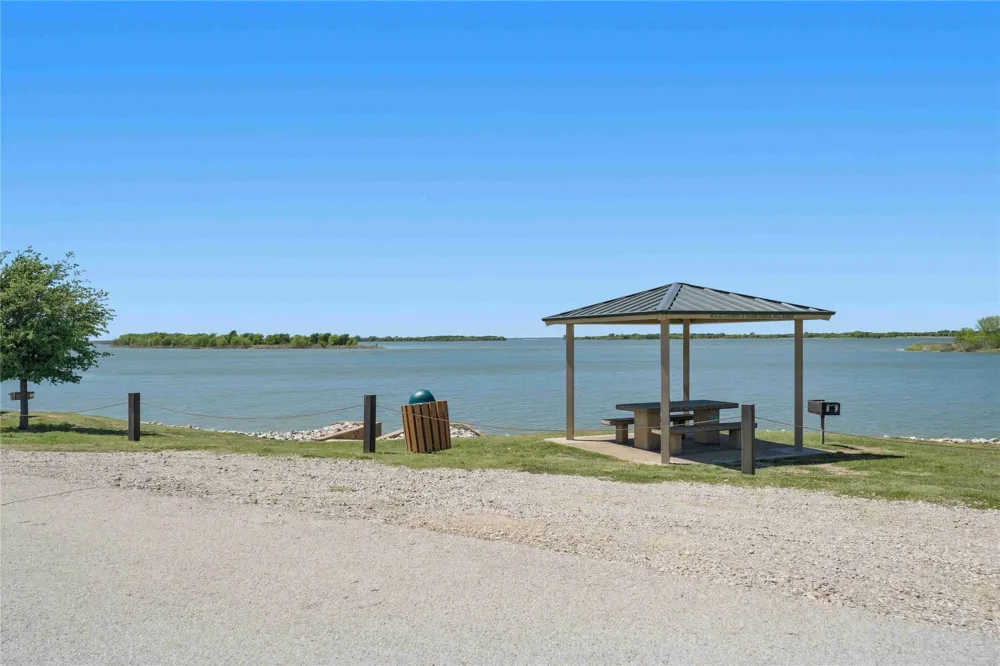 3800 Monterrey Circle The Colony, TX 75056