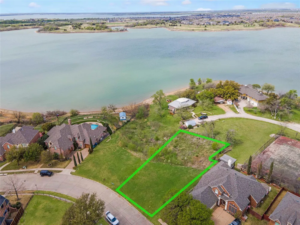 3800 Monterrey Circle The Colony, TX 75056