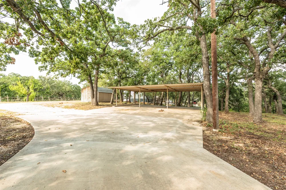 722 Storey Road Nocona, TX 76255