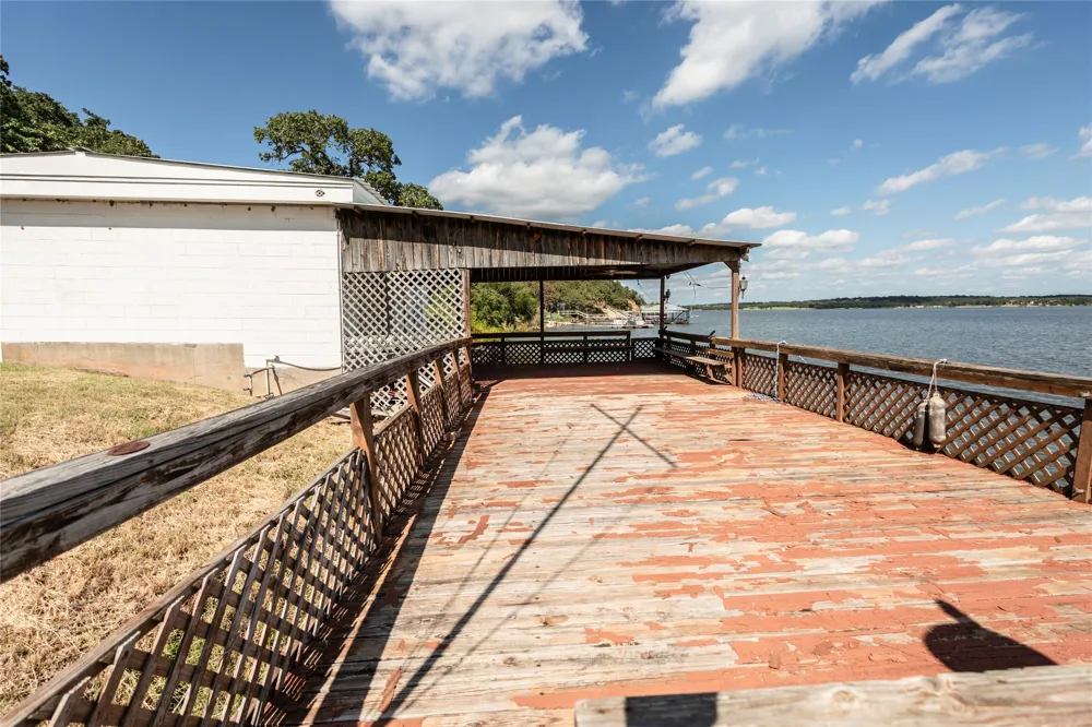722 Storey Road Nocona, TX 76255
