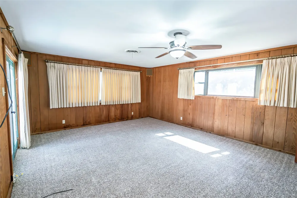 722 Storey Road Nocona, TX 76255