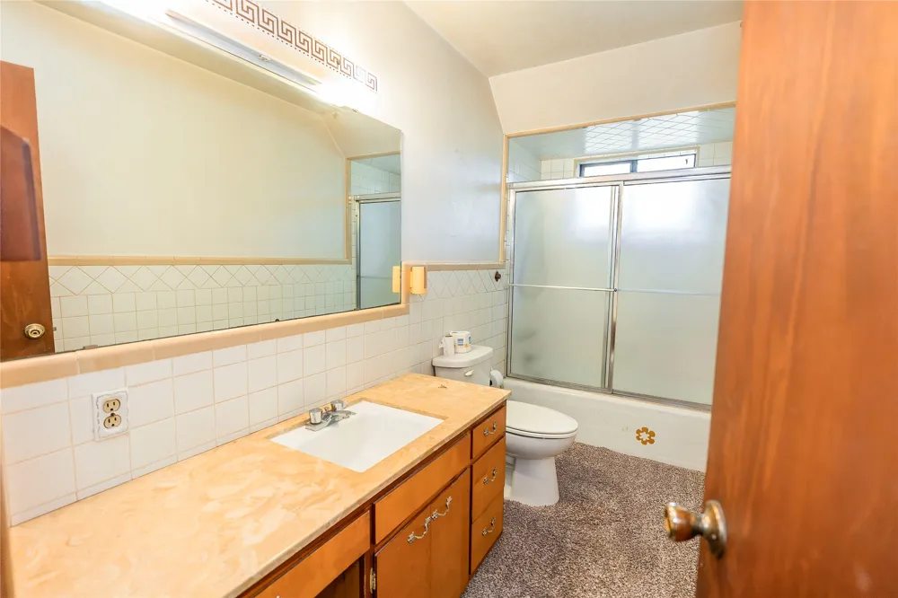 722 Storey Road Nocona, TX 76255