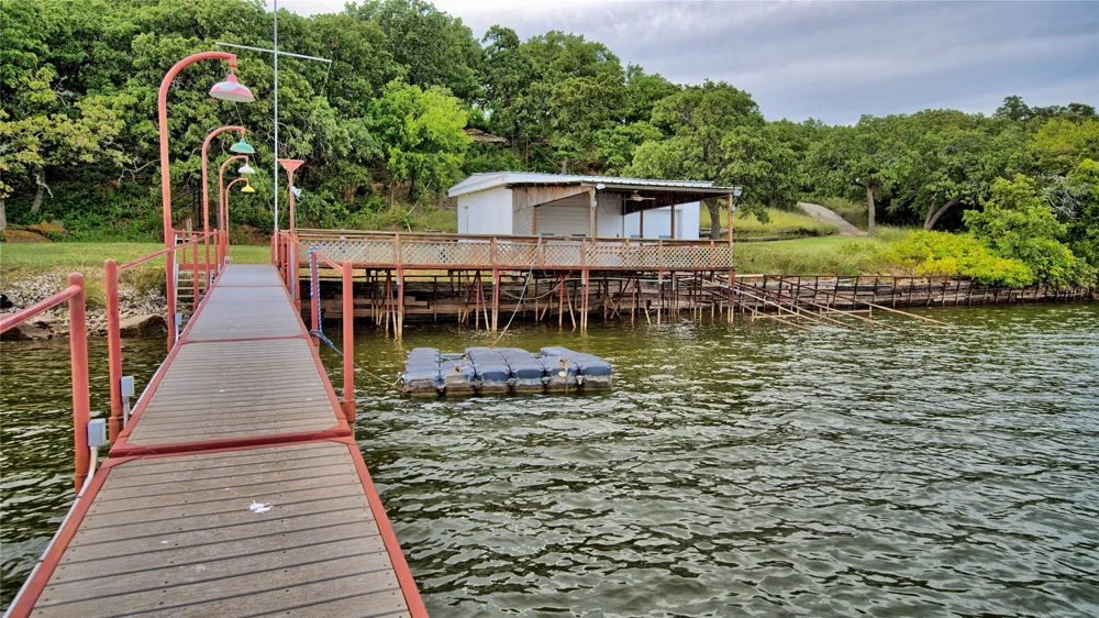 722 Storey Road Nocona, TX 76255