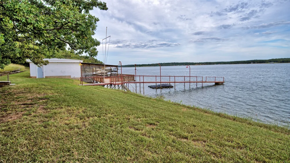 722 Storey Road Nocona, TX 76255