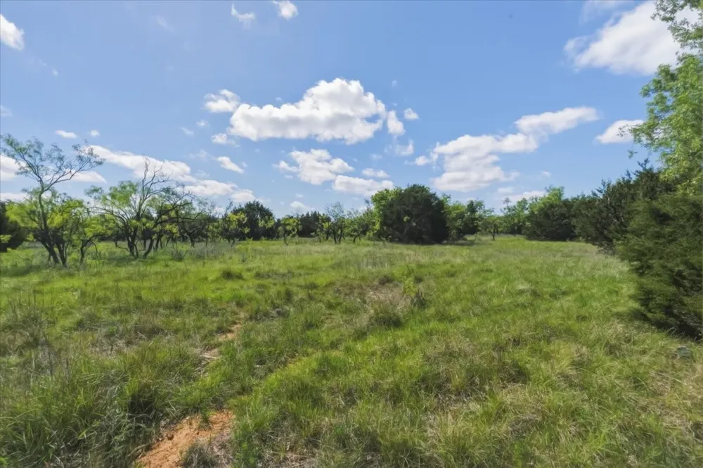 70817 I-20 Gordon, TX 76453