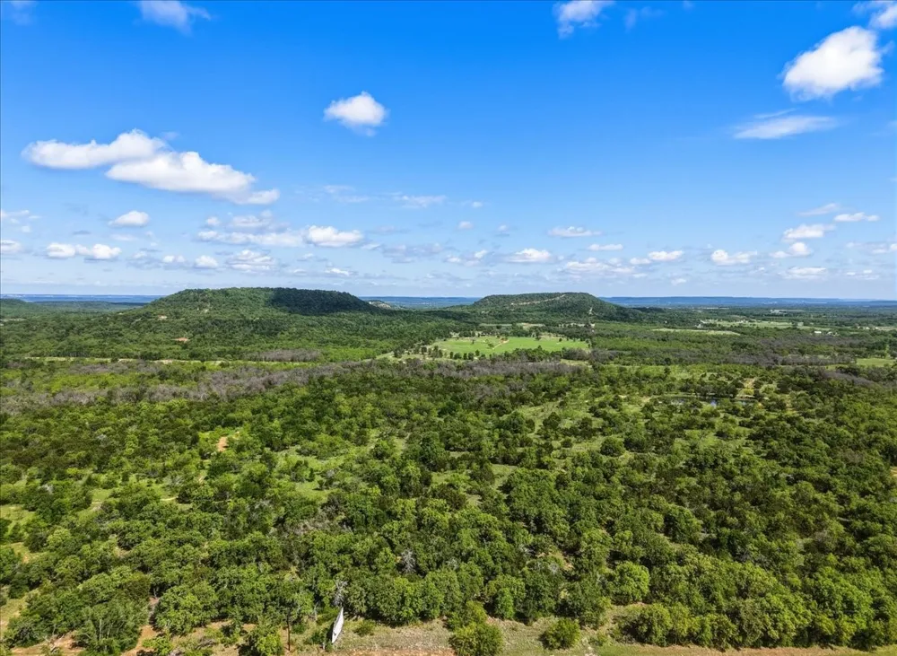 70817 I-20 Gordon, TX 76453