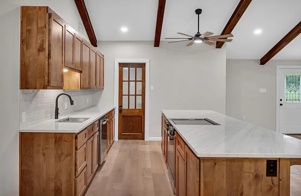 269 HCR 2201 Aquilla, TX 76622