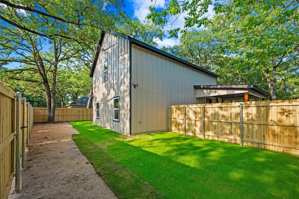 199 Seagrove Lane Quinlan, TX 75474