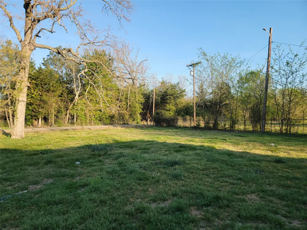 778 County Road 1345 Clarksville, TX 75426