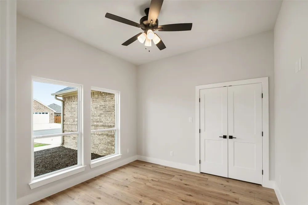 507 Limestone Circle Mabank, TX 75147