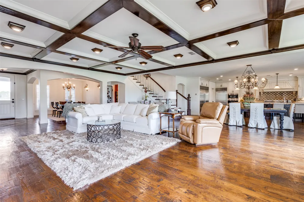 6100 Old Clarksville Road Reno, TX 75462
