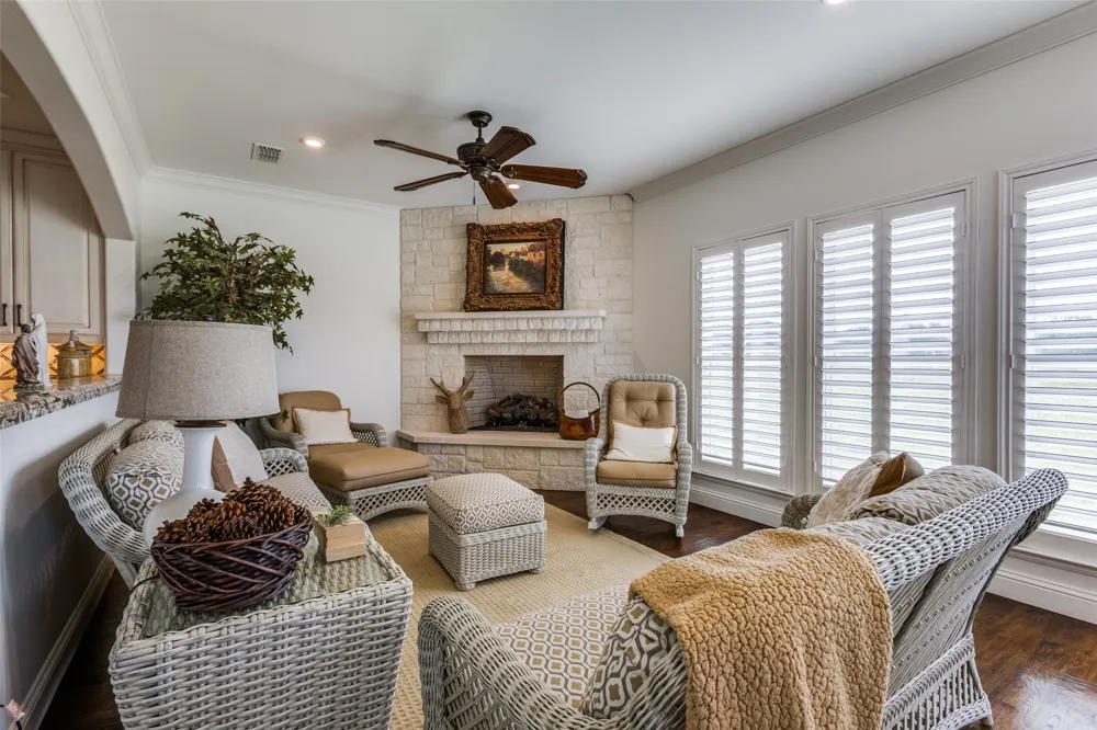 6100 Old Clarksville Road Reno, TX 75462