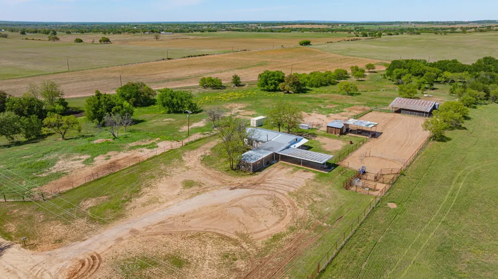 1301 County Road 440 De Leon, TX 76444