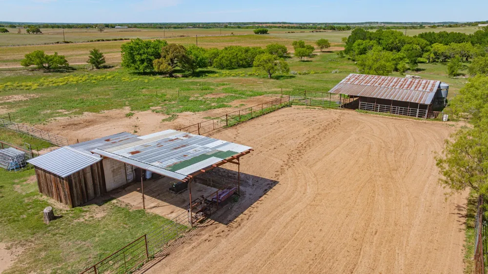 1301 County Road 440 De Leon, TX 76444
