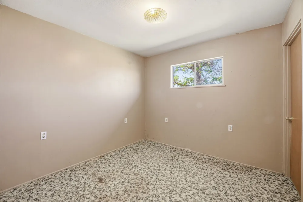1301 County Road 440 De Leon, TX 76444