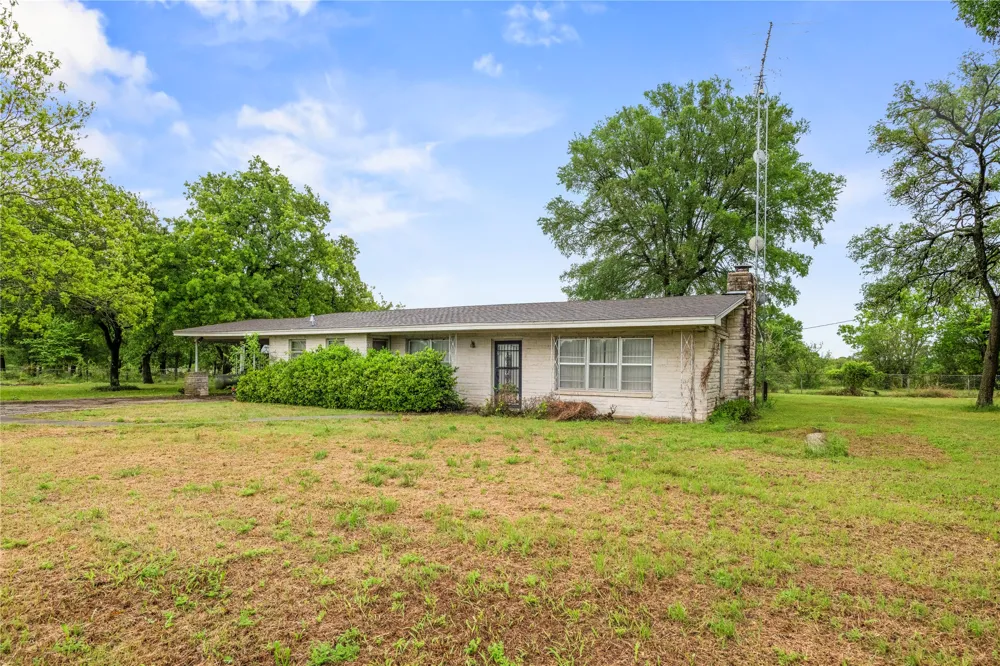 1000 Mcdonald Lane Bellmead, TX 76705