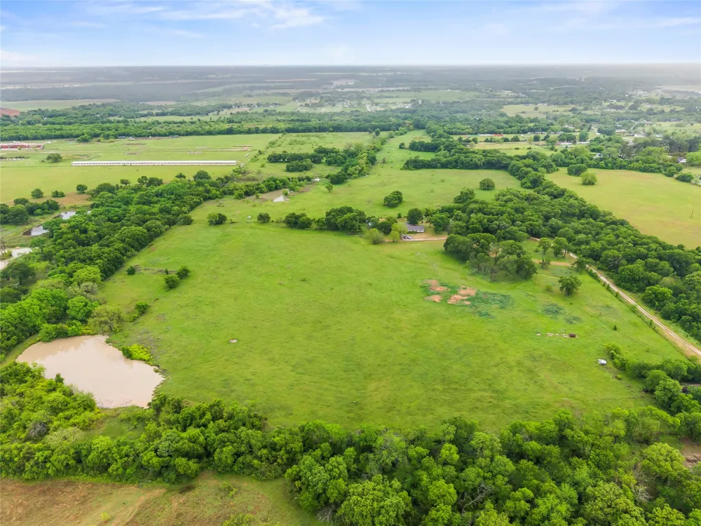 1000 Mcdonald Lane Bellmead, TX 76705