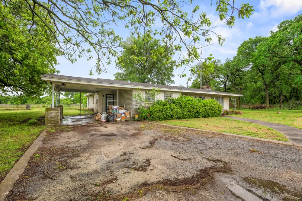 1000 Mcdonald Lane Bellmead, TX 76705