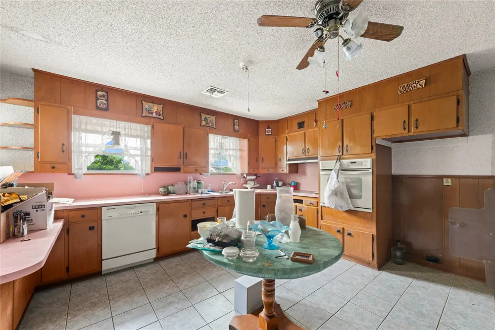 1000 Mcdonald Lane Bellmead, TX 76705