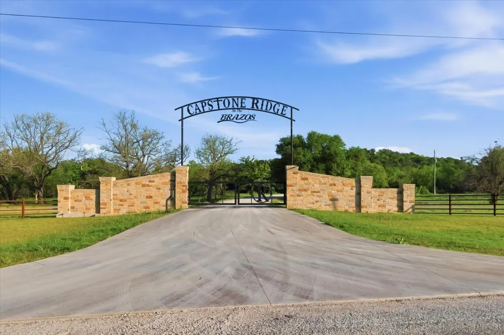 1370 Capstone Ridge Drive Santo, TX 76472
