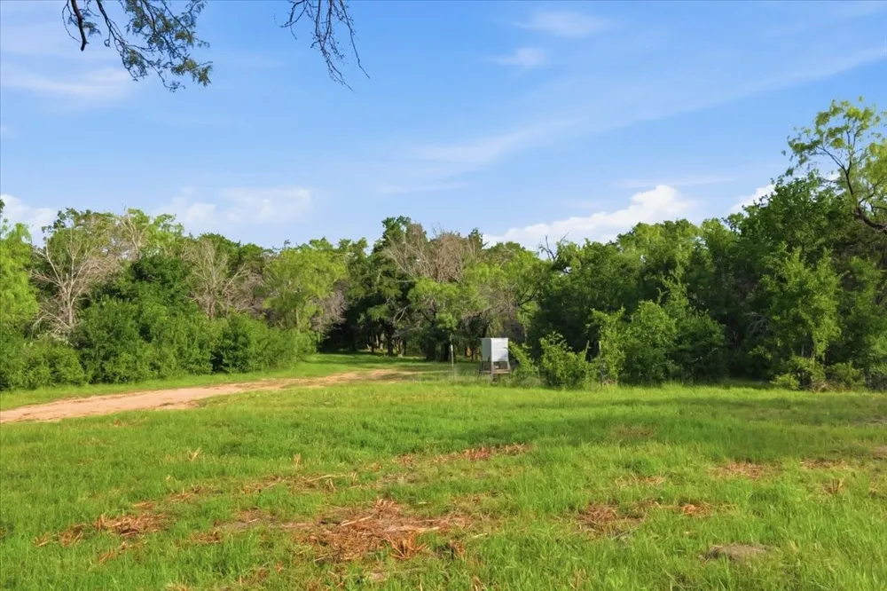 1370 Capstone Ridge Drive Santo, TX 76472